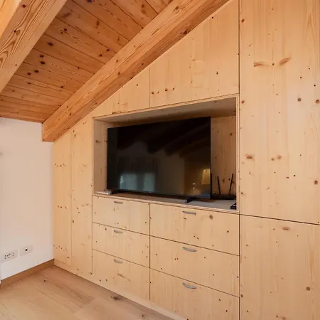 Casa Ladinia 2, Comfortable And Modern * San Vito di Cadore